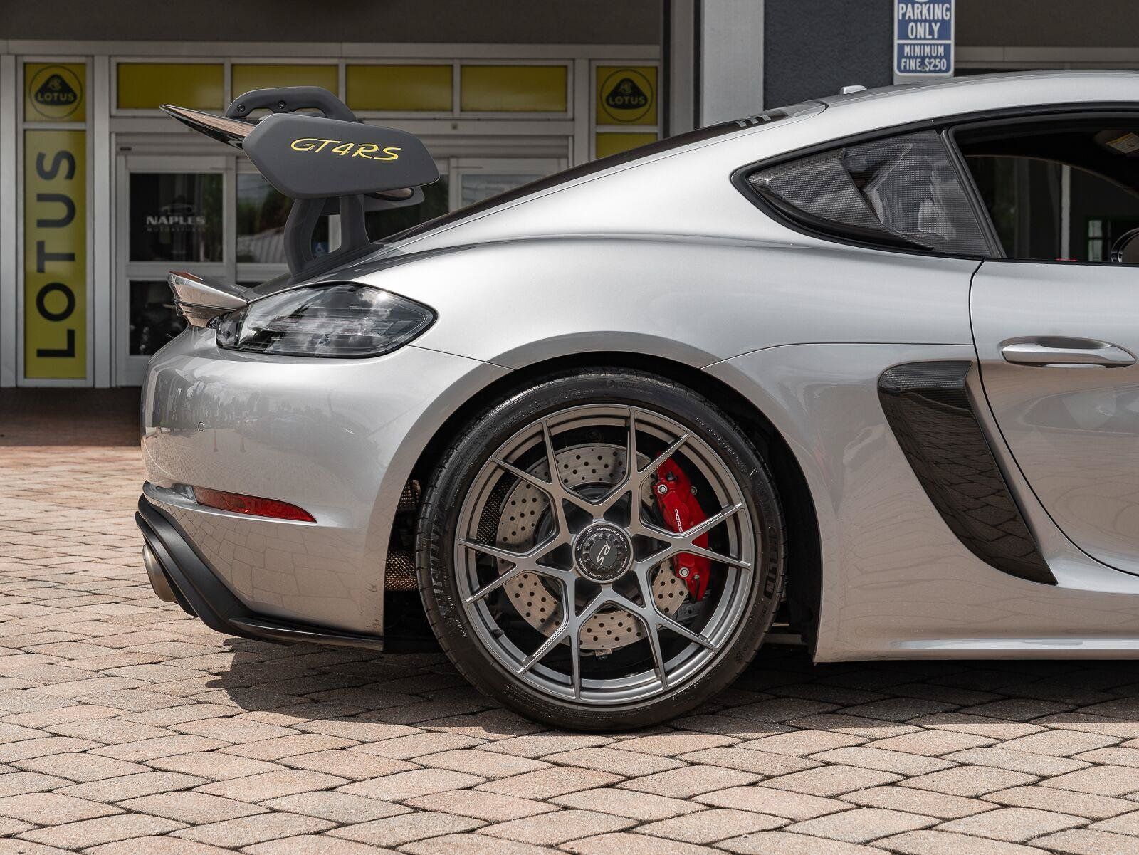 Used 2024 Porsche 718 Cayman GT4 RS RWD image 58