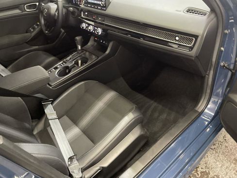 Certified 2025 Honda Civic Sport image 23