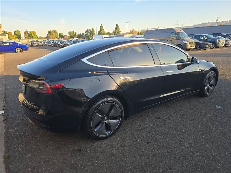 Used 2019 Tesla Model 3 Standard Range RWD image 6