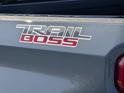 Used 2024 Chevrolet Silverado 1500 Custom Trail Boss image 9