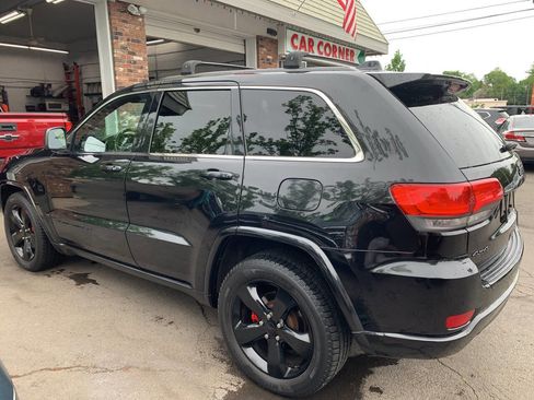Used 2014 Jeep Grand Cherokee Altitude AWD/4WD image 6