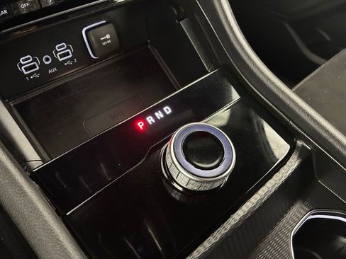 Used 2024 Jeep Grand Cherokee L Altitude image 21