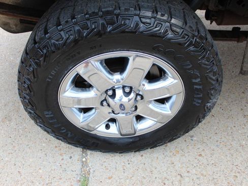 Used 2013 Ford F150 XLT w/ Luxury Equipment Group AWD/4WD image 31