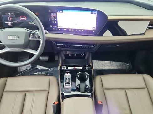 Used 2025 Audi A6 e-tron Premium w/ Convenience Package image 85