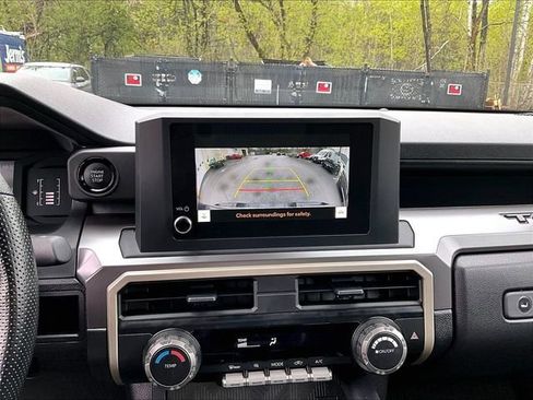 Used 2025 Toyota Tacoma SR5 RWD image 26