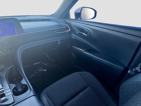 Used 2023 Toyota Crown XLE image 20