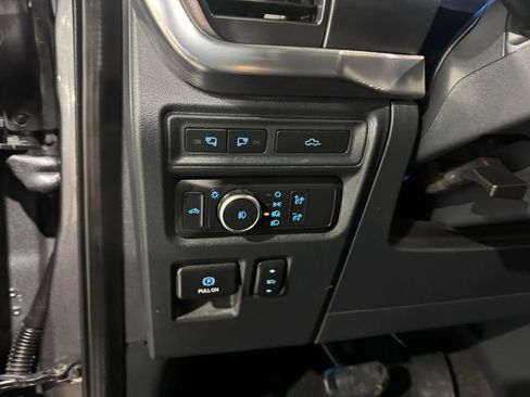 Used 2022 Ford F150 Lariat AWD/4WD image 34