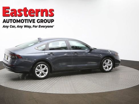 Used 2025 Honda Accord LX image 41