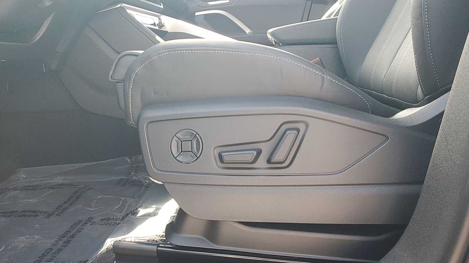 New 2026 Audi Q5 Premium Plus AWD/4WD image 17