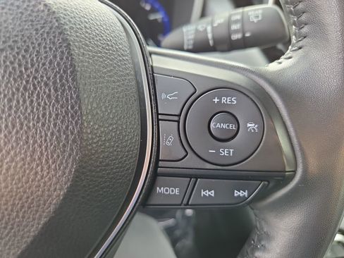 Used 2022 Toyota Corolla XSE image 20