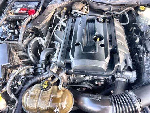Used 2017 Ford Mustang Coupe RWD image 10