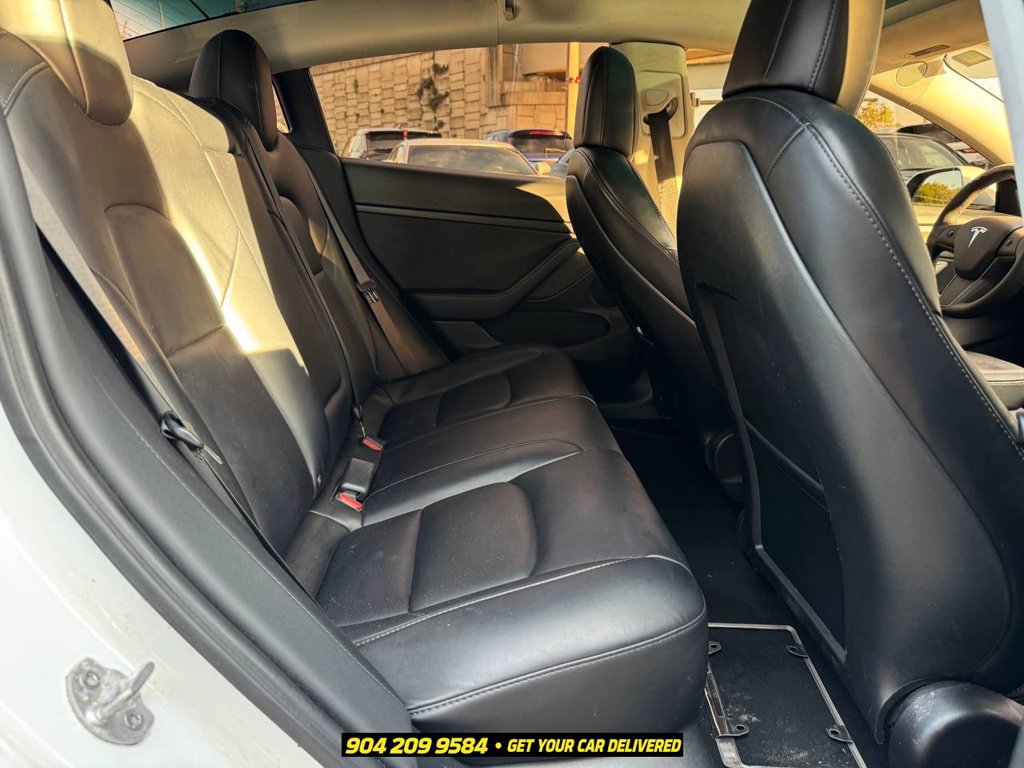 Used 2021 Tesla Model 3 Performance AWD/4WD image 28