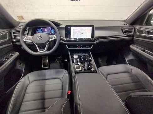 New 2026 Volkswagen Atlas Cross Sport SEL R-Line image 39