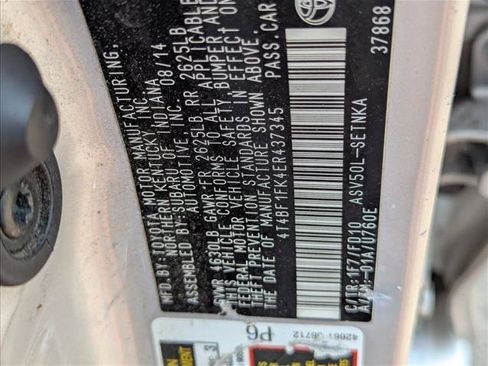Used 2014 Toyota Camry LE FWD image 16