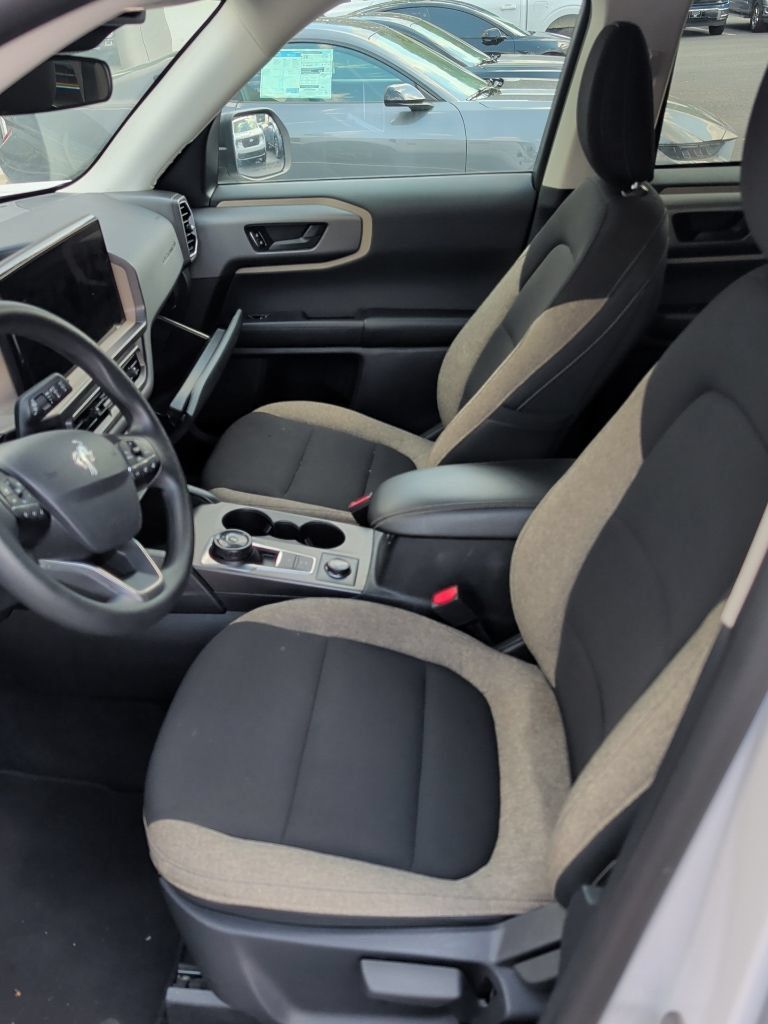 Used 2025 Ford Bronco Sport Big Bend AWD/4WD image 6