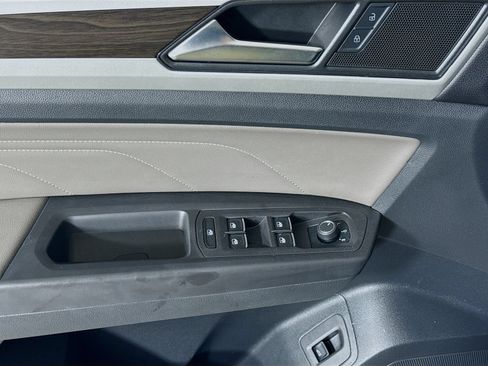 Certified 2023 Volkswagen Atlas SE AWD/4WD image 11