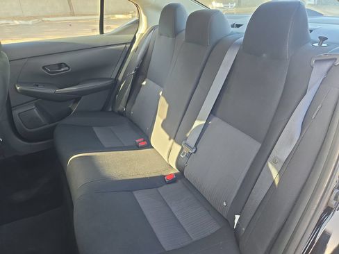 Used 2024 Nissan Sentra SV FWD image 14