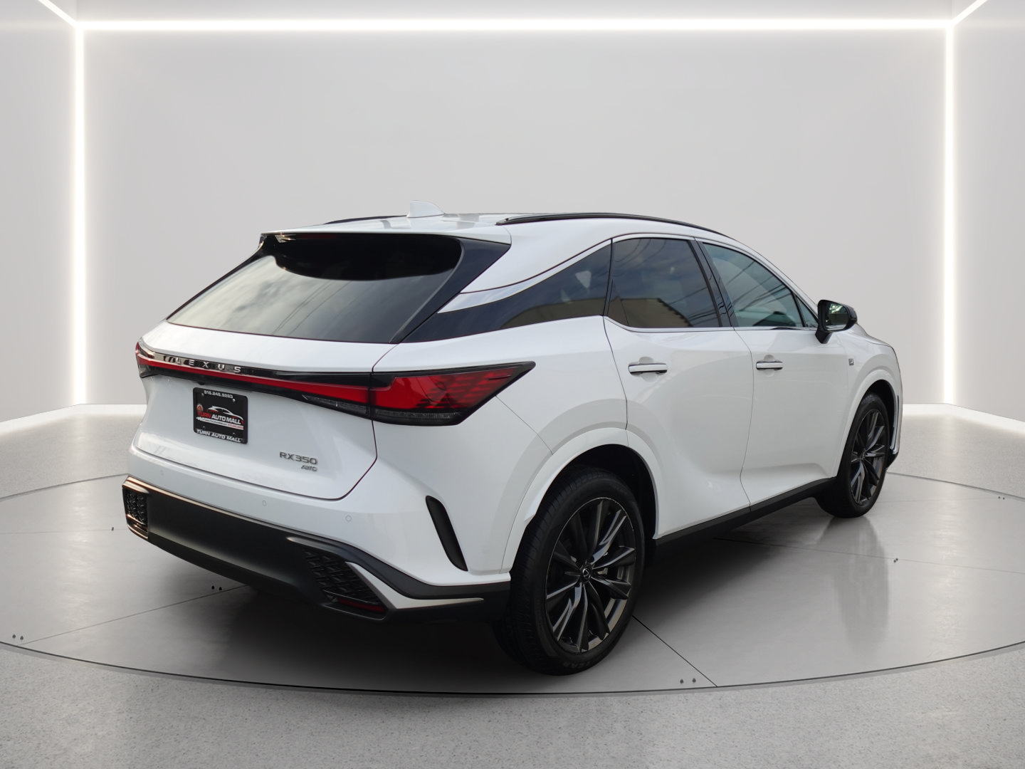 Used 2023 Lexus RX 350 F Sport w/ Cold Area Package AWD/4WD image 5