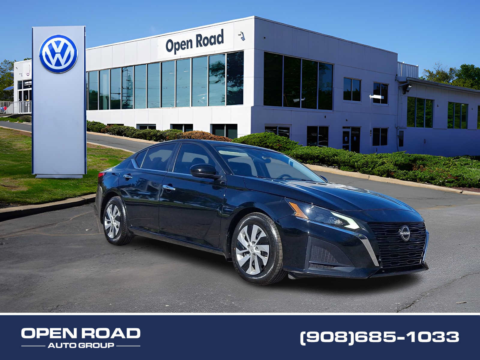 Used 2023 Nissan Altima 2.5 S FWD image 1