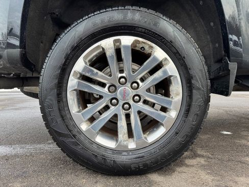 Used 2017 GMC Canyon SLT image 13