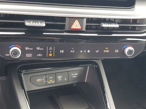 New 2026 Kia K5 GT-Line image 18