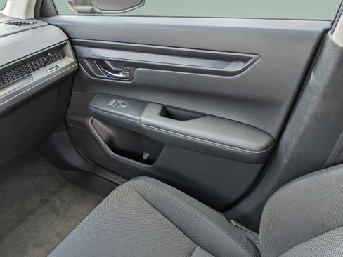 Used 2024 Honda CR-V LX image 20