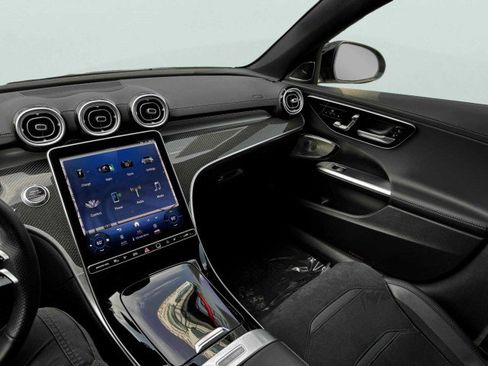 Used 2024 Mercedes-Benz C 63 AMG S image 40