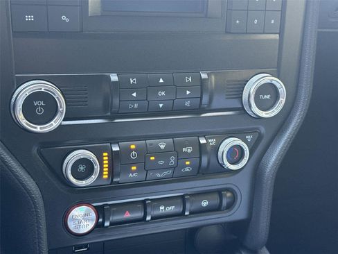 Used 2022 Ford Mustang GT RWD image 18