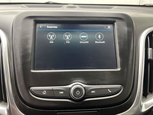 Used 2019 Chevrolet Equinox LT AWD/4WD image 18
