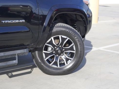 Certified 2021 Toyota Tacoma TRD Sport w/ Technology Package image 8