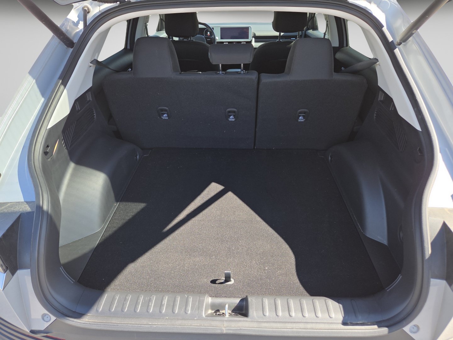 Used 2024 Hyundai Ioniq 5 SEL AWD/4WD image 26