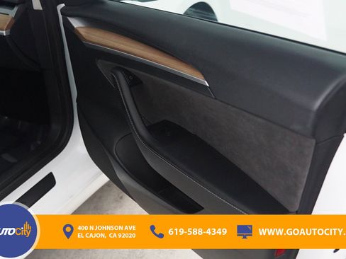 Used 2023 Tesla Model 3 Standard Range RWD image 17