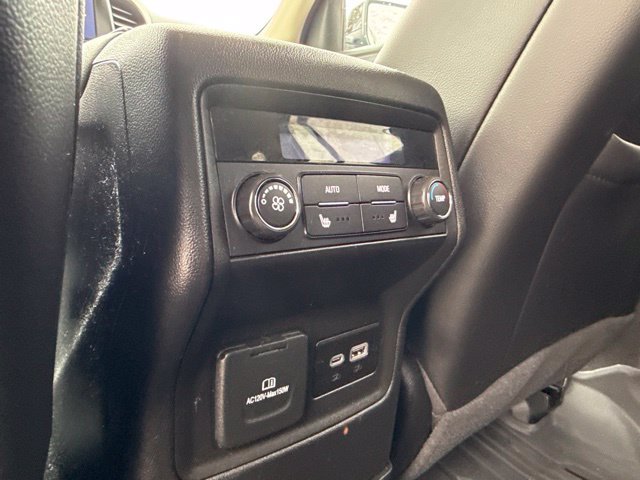 Used 2023 GMC Acadia Denali w/ Denali Ultimate Package AWD/4WD image 11