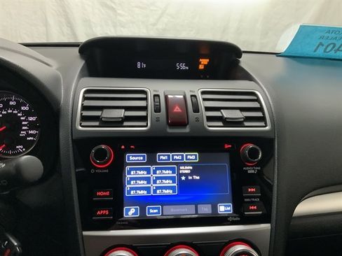 Used 2015 Subaru Crosstrek 2.0i Premium w/ Moonroof Package AWD/4WD image 24