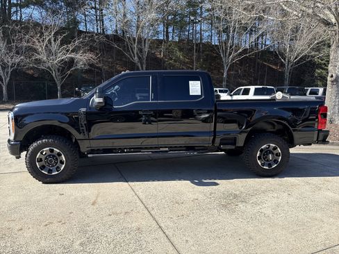 Used 2023 Ford F250 Lariat w/ Lariat Ultimate Package image 4