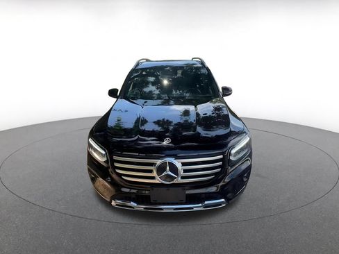 Used 2025 Mercedes-Benz GLB 250 image 3