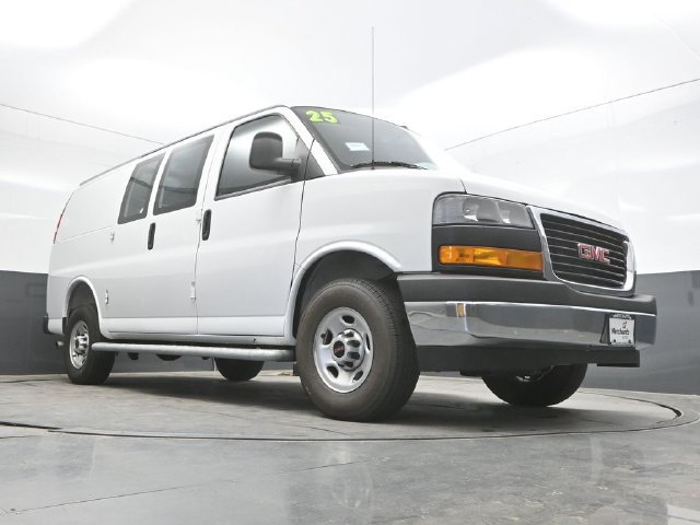 Used 2025 GMC Savana 2500 w/ Driver Convenience Package RWD image 39