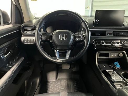 Used 2025 Honda Pilot EX-L image 21