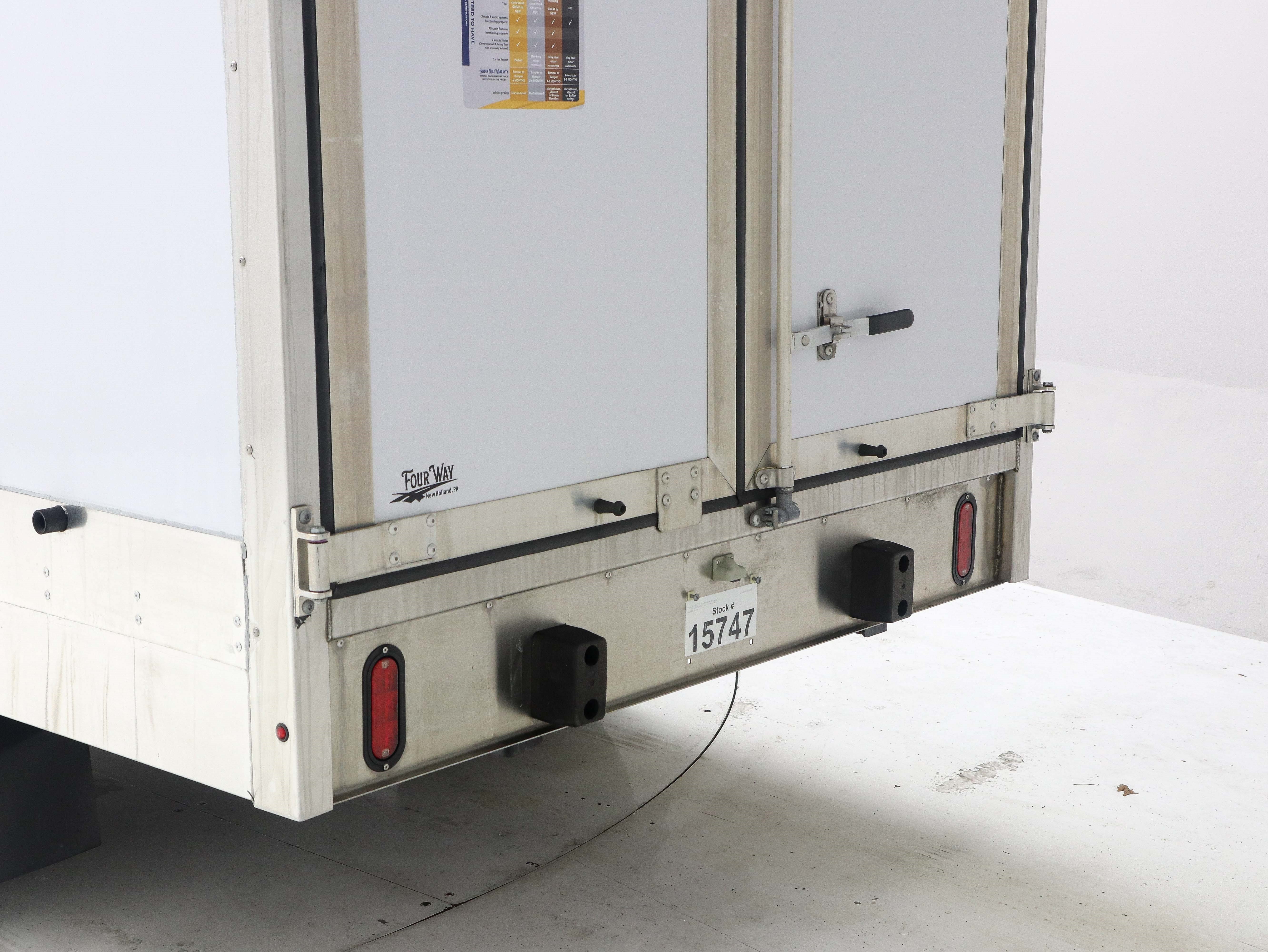 Used 2023 Ford E-350 and Econoline 350 Super Duty RWD image 9