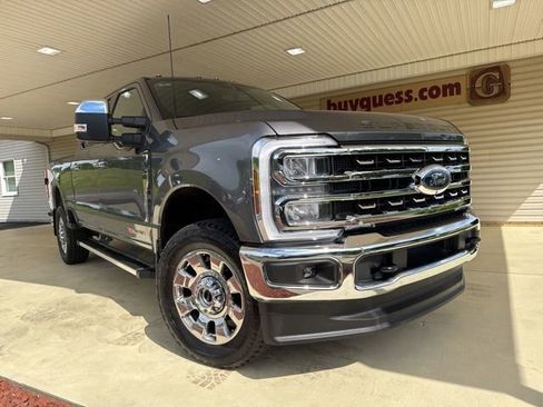 Used 2025 Ford F350 Lariat w/ Chrome Package AWD/4WD image 2