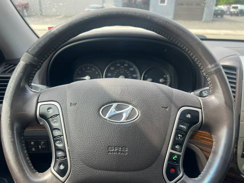 Used 2011 Hyundai Santa Fe Limited AWD/4WD image 19