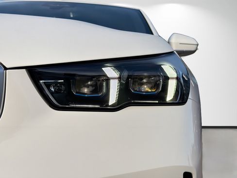 New 2026 BMW i5 eDrive40 RWD image 9