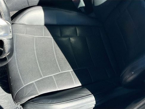 Used 2023 Kia Stinger GT2 image 20