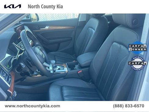 Used 2023 Audi Q5 2.0T Premium w/ Convenience Package image 16