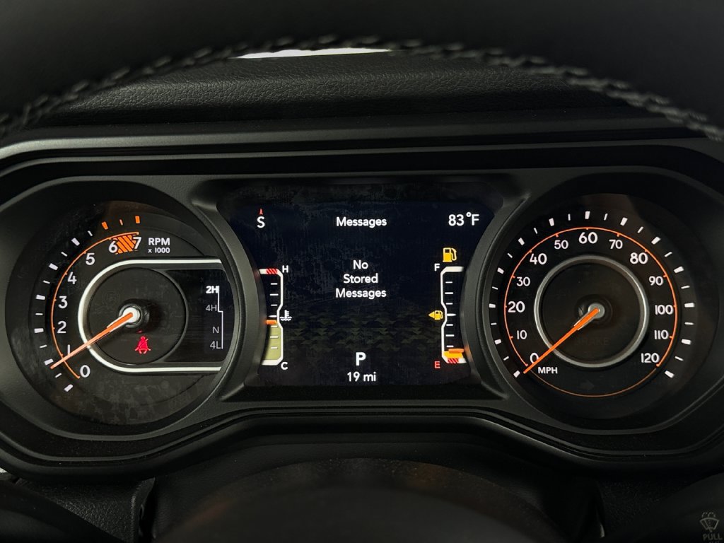 Used 2025 Jeep Wrangler Unlimited Sport AWD/4WD image 23