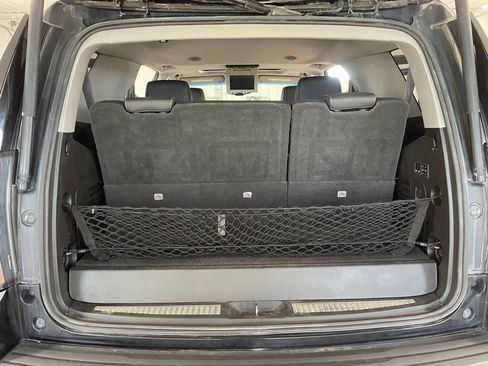 Used 2017 GMC Yukon SLT image 21