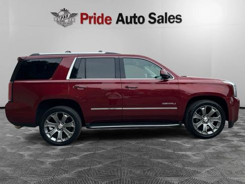 Used 2016 GMC Yukon Denali w/ Open Road Package AWD/4WD image 15