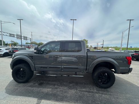Used 2018 Ford F150 Lariat w/ Equipment Group 502A Luxury AWD/4WD image 3