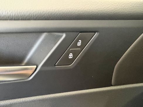 Used 2024 Volkswagen Jetta SE FWD image 26