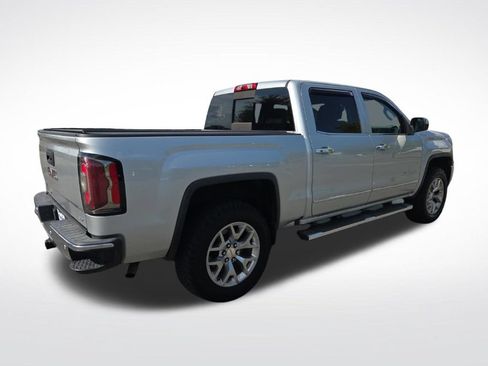 Used 2018 GMC Sierra 1500 SLT AWD/4WD image 4